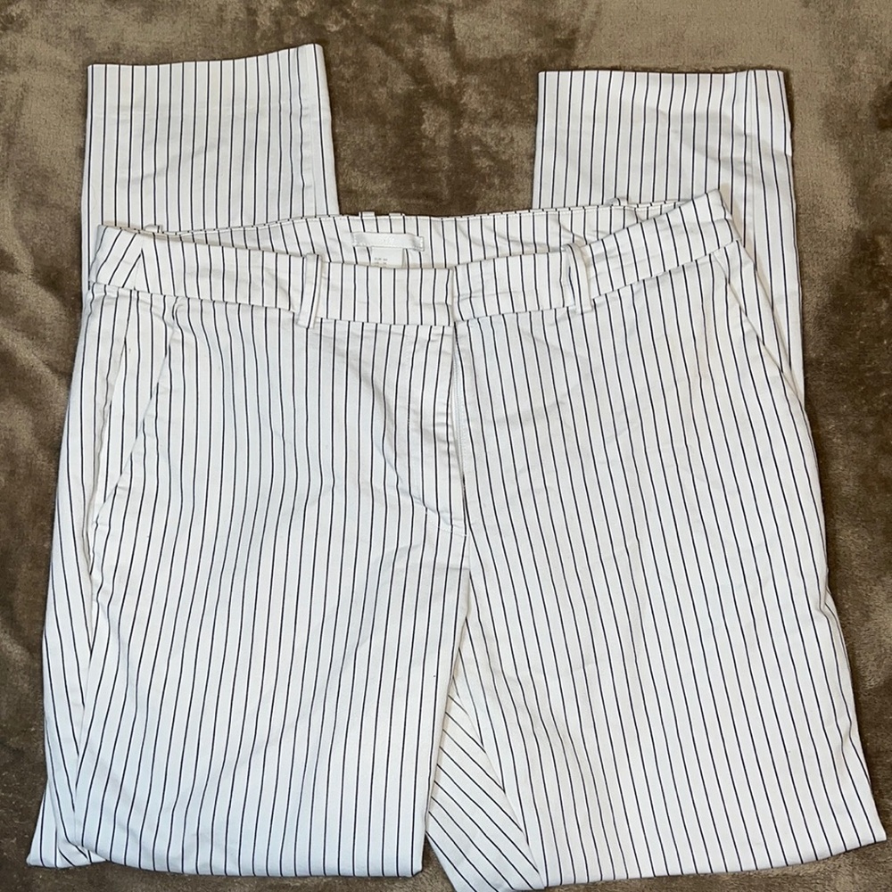 H&M white striped capri pants